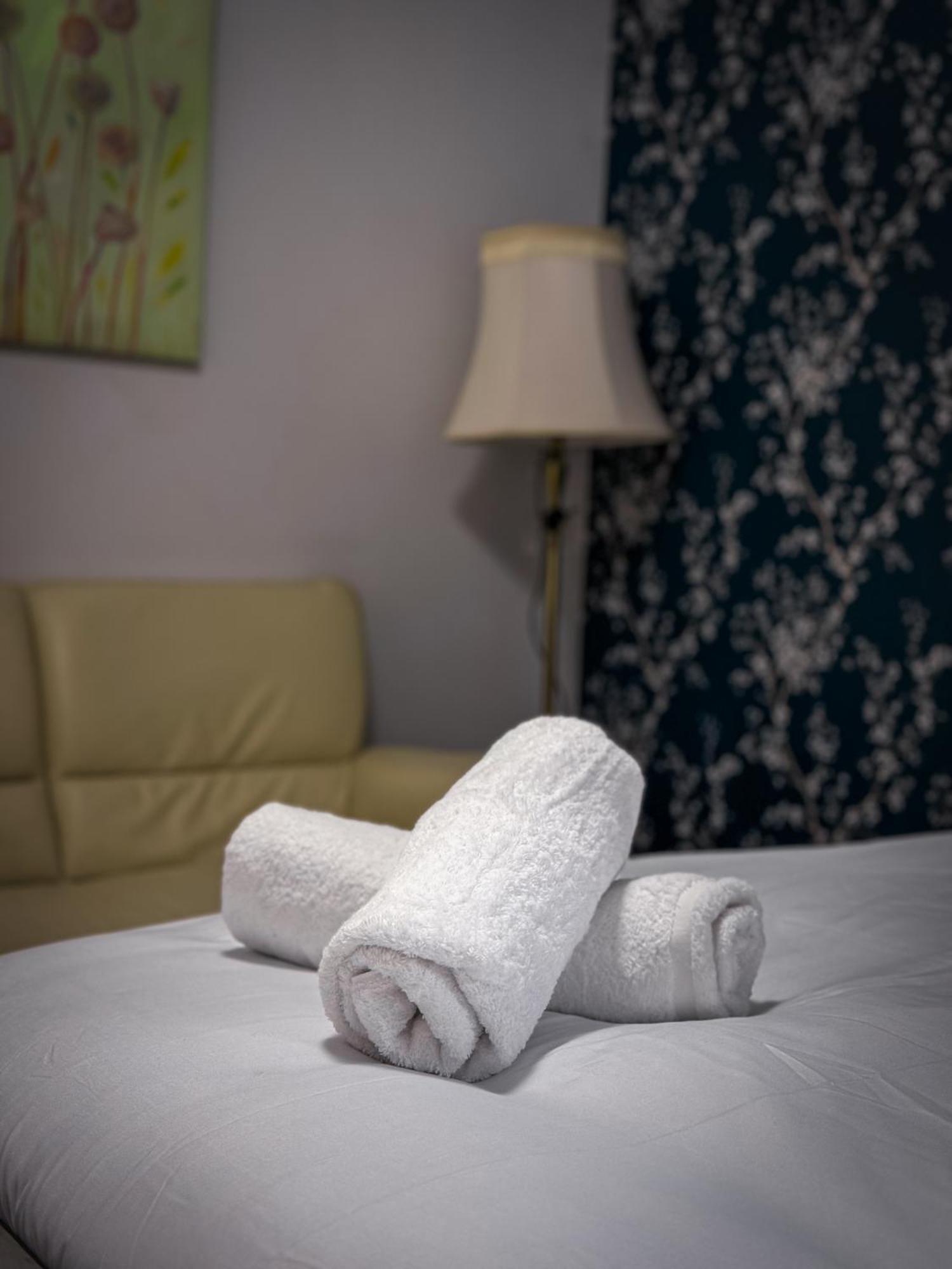 Blue Moon Apartment Birmingham Luaran gambar